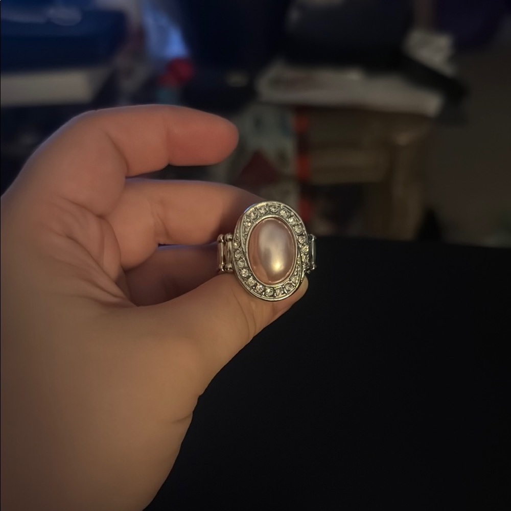 Elegant Silver and Pearl Ring 3/$10sale!!